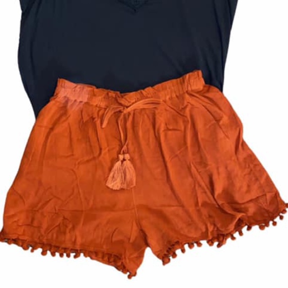 Pants - Spice Tassel Shorts